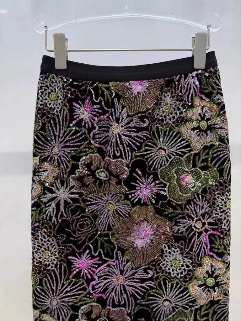 2026 Frühling Elegantes Koreanisches Pailletten-Blumenmuster-Röckchen