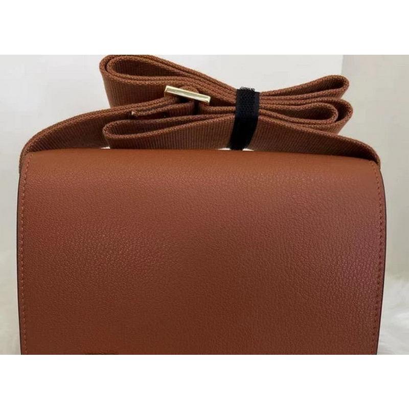 2025 New Leather Women's Bag Goat Pattern Leather Men's and Women's Same Clogs Wide Shoulder Strap Epoxy Leather Color Buckle Cross-border Wholesale