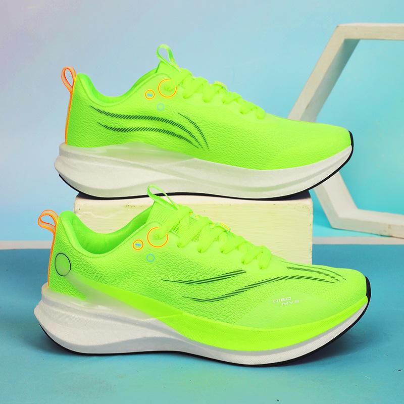 

Новые кроссовки Chitu 8pro для мужчин и женщин, амортизирующие и нескользящие кроссовки с отскоком для детей старшего возраста 6, летние беговые кроссовки с карбоновой пластиной для соревнований 45 флуоресцентный зеленый