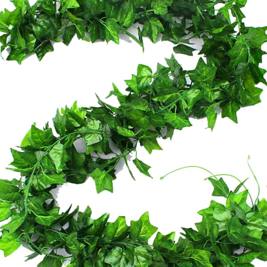 Efeutute Weinblätter Künstliche Deckenranke mit Rattan und Grünem Laub