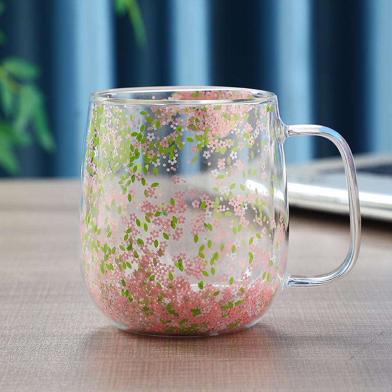 High-Value Double-Walled Glass Cup with Real Dried Flowers