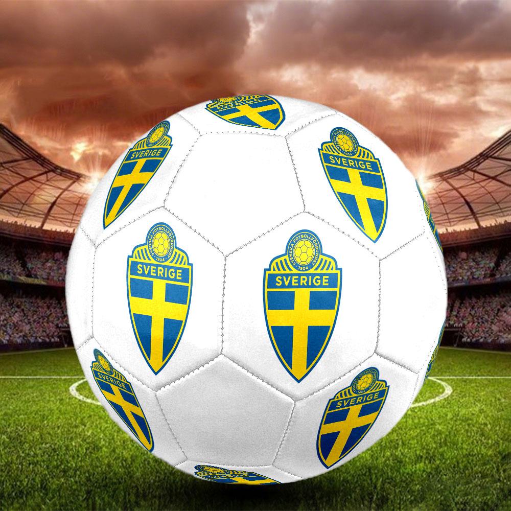 Pallone da calcio taglia 5 con logo della nazionale svedese, Cucito a macchina in PVC, Resistente e ad alto rimbalzo, Adatto a tutte le età, merchandising per tifosi, partite e uso all'aperto.