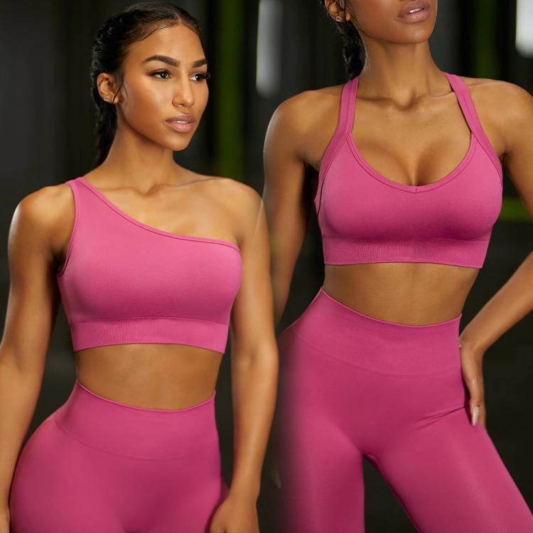 Seamless European and American Yoga Set: Women's Sports Bra & High-Waisted Pants with Long Sleeves