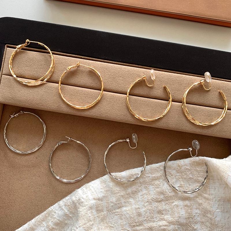 Brincos de Pressão Minimalistas Chiques para Orelhas Não Perfuradas, Estilo Europeu-Americano, Design Único, Acessório de Moda Versátil