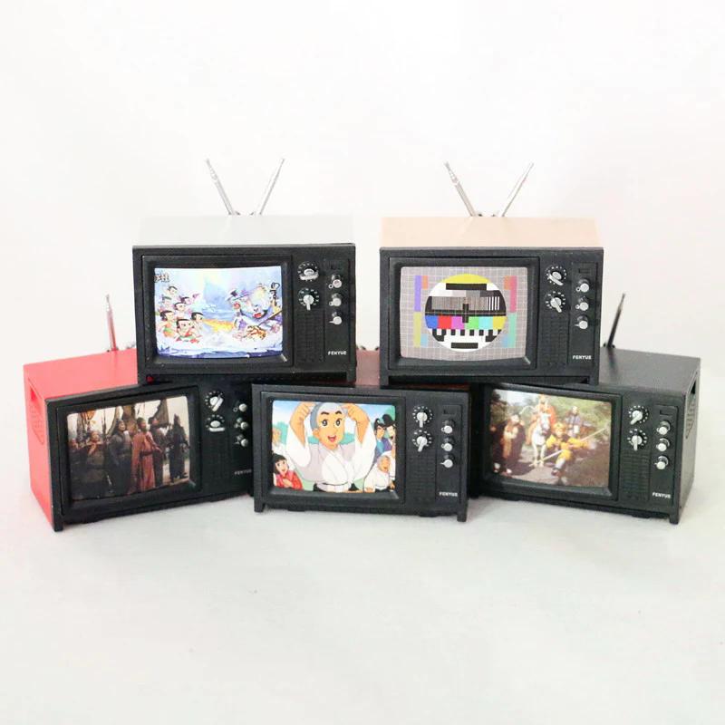 1Pc 1:12 Dollhouse Miniature Television Vintage TV With Picture House Furniture Model Decor Toy