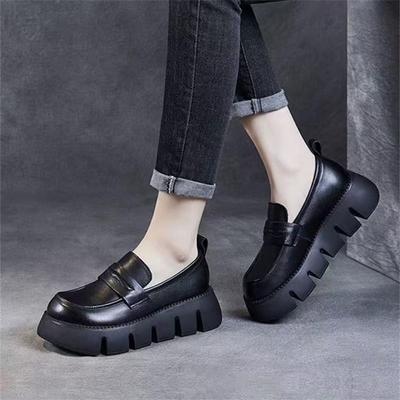 Ladies' Black Waterproof and Wear-resistant Kitchen Work Shoes Stepping On Catering Thick Soled Chef Shoes