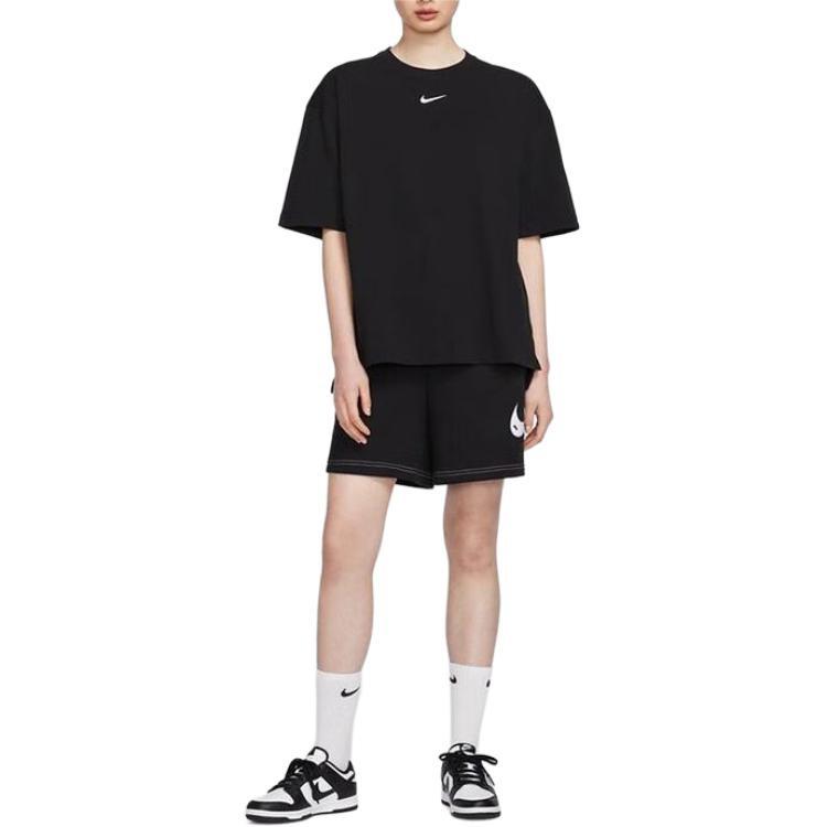 (WMNS) Nike Sportswear Swoosh Oversized T-shirt Asia Sizing 'Black White' Women's HJ3947-010