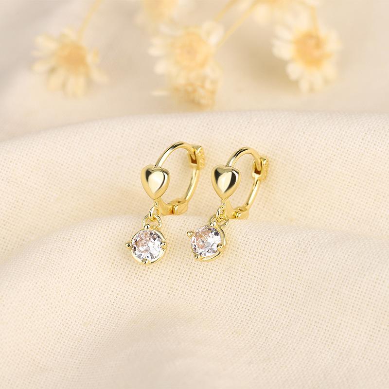 

S925 Silver Zircon Heart Huggie Earrings For Women Trendy Minimalist Studs Fashionable Everyday Jewelry Gift