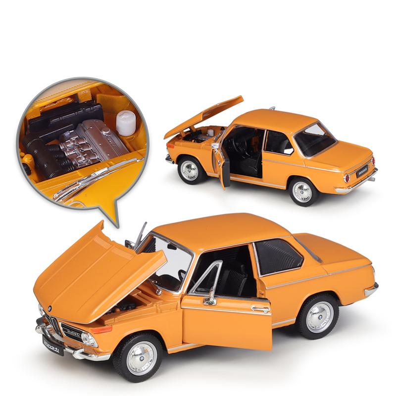 WELLY 1/24 BMW 2002 TI Alloy Miniature Car Model Diecast Metal Scale Model Car Diecast Metal Static Collection Children Toy Car