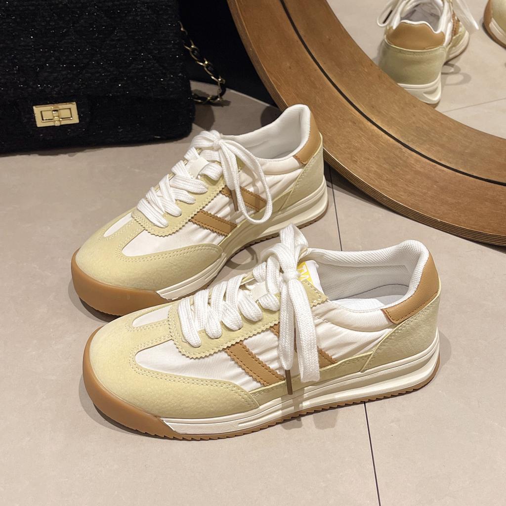 Retro color matching in autumn 2025 new versatile niche temperament college wind breathable soft sole heightening casual women's shoes