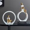 Leichte Luxus-Heimdekoration, Kunstharz, Lesestatuen, Wohnzimmer-Tischdekoration, abstrakte Figuren, Desktop-Zubehör