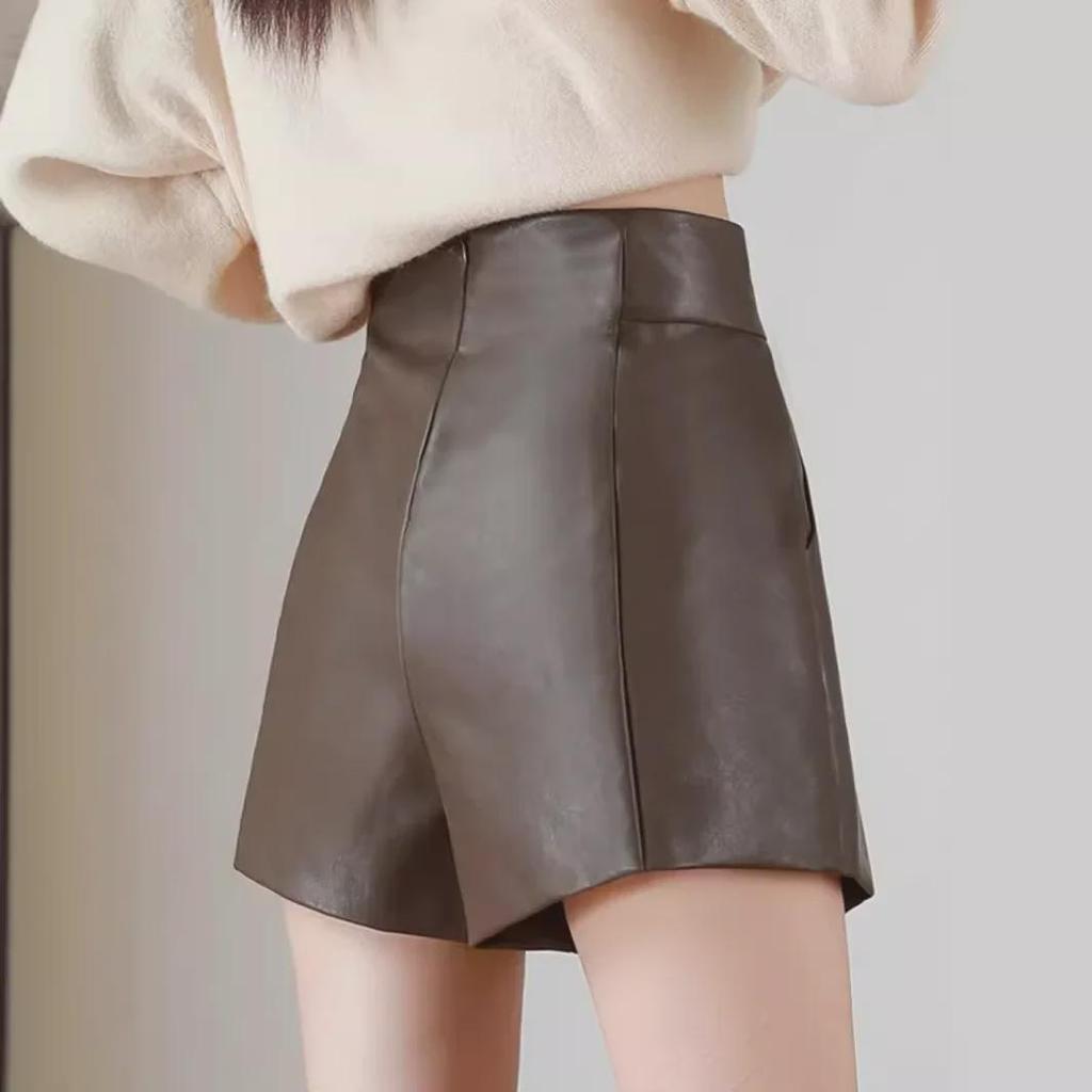 2024 Women's High-Waist PU Leather A-Line Wide-Leg Shorts for Autumn & Winter - Versatile Outdoor Wear