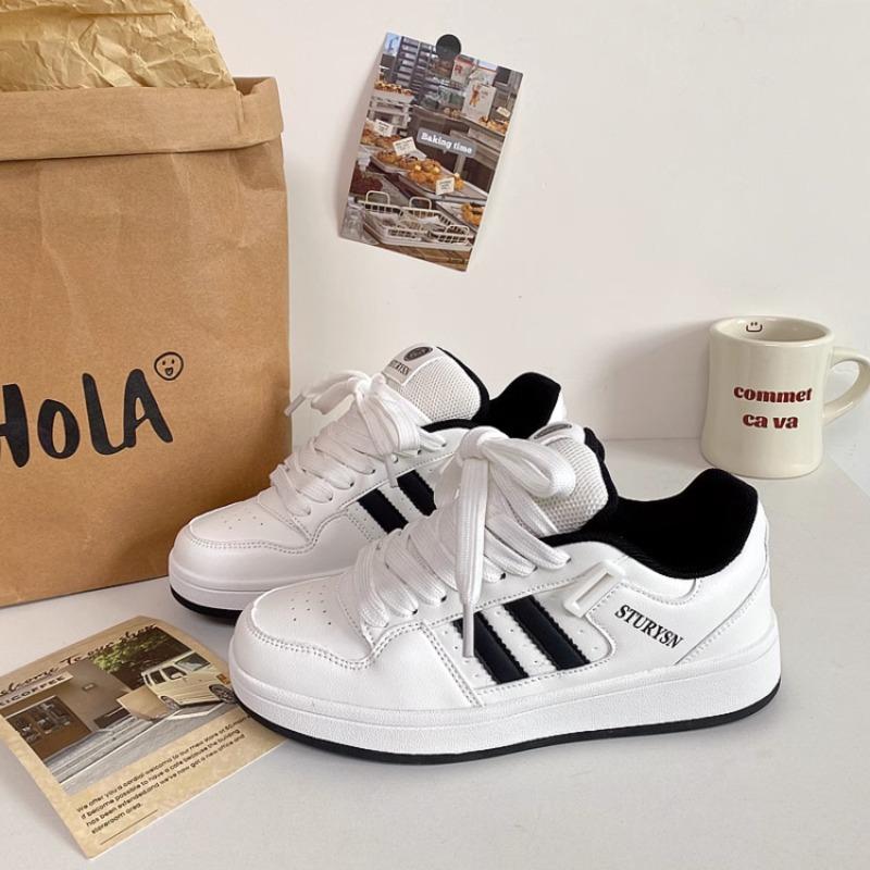 Women Sneakers  New Designer Lace-up Casual Board Shoes Woman Comfortable Breathable Trend Sport Flats Zapatos De Mujer