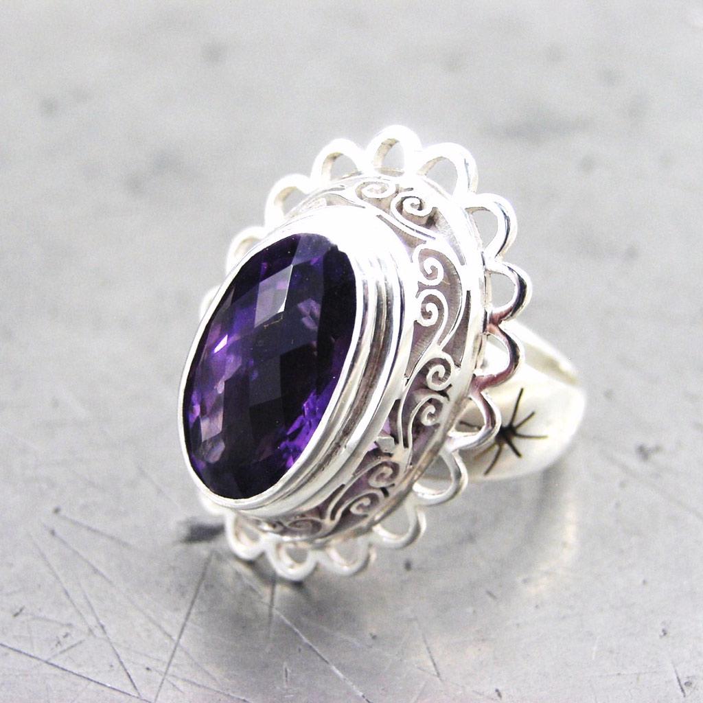 Amethyst 'Heaven' Silver Ring