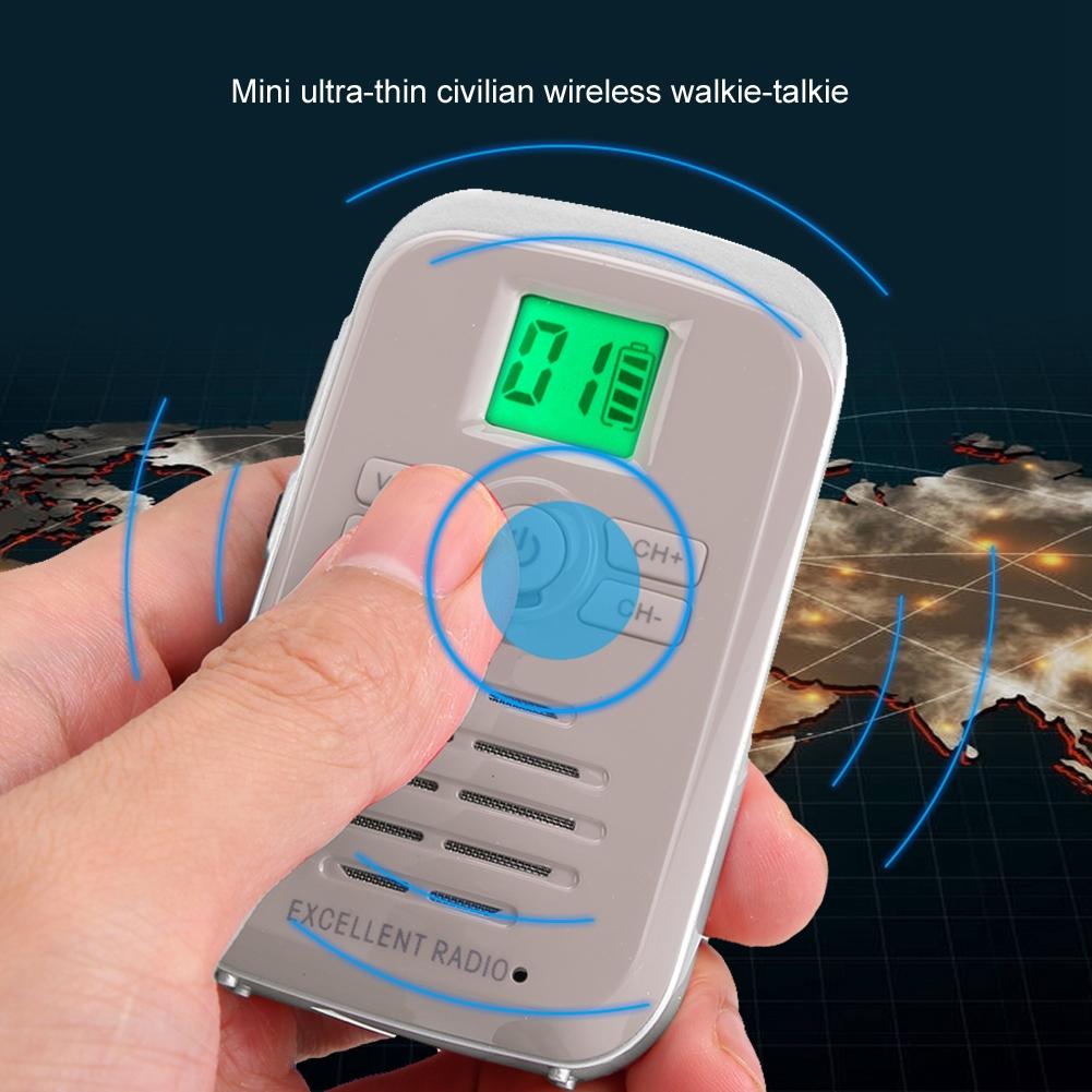 Q3 FM ABS Mini Wireless Walkie Talkie  400-470MHZ Waterproof Ultra Thin 2-Way Radio(Golden )