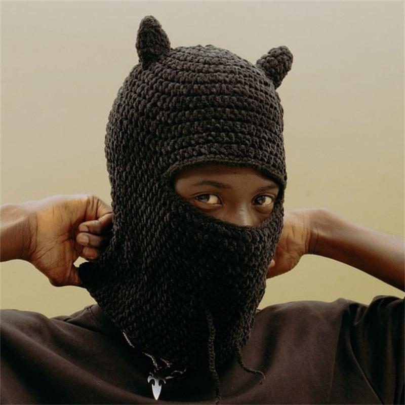 New Handmade Crocheted Round-eared Bear Hat, Fashionable and Versatile Photo Artifact, Children's Hat