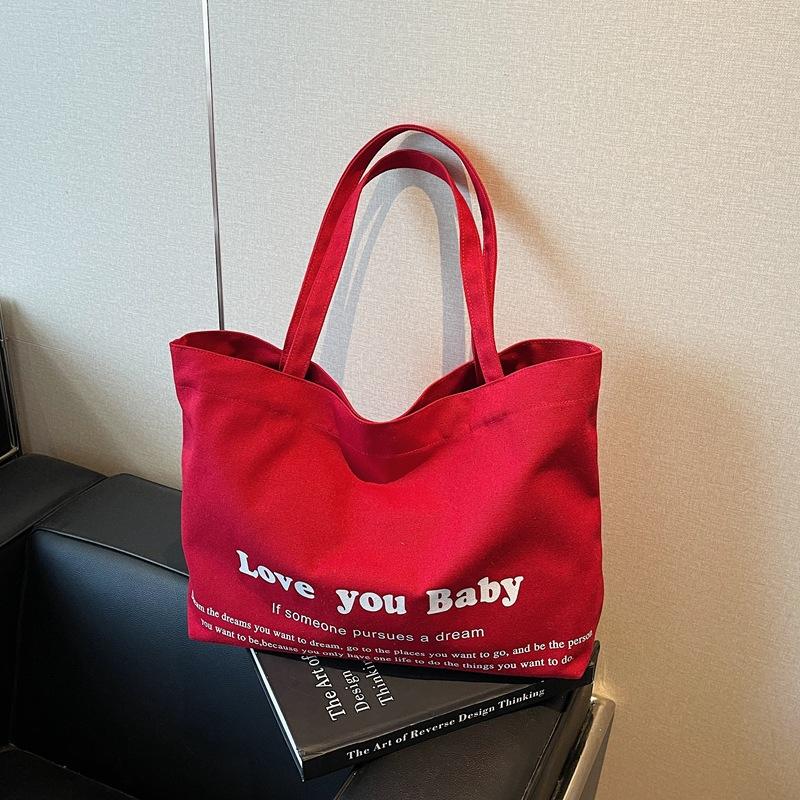 

Вместительная женская литературная холщовая сумка через плечо 2025 новая повседневная трендовая универсальная сумка под мышкой женская 46*11*30 красный