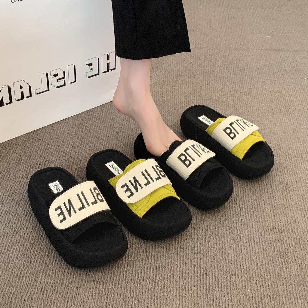Super fire beautiful thick-bottomed cool slippers women's summer wear fashion with skirts 2025 new going out French flat-bottomed slippers