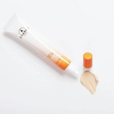 Moisturizing Shiny Base Cover Cream with Good Coverage