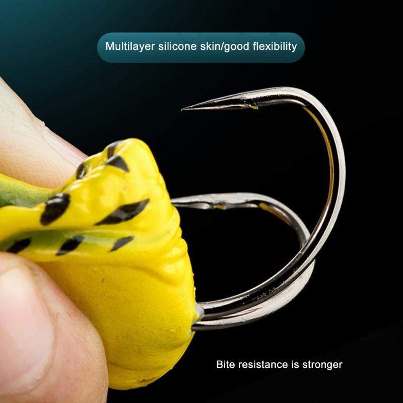 5Pcs Fishing Lures Soft Artificial Frogs Fishing Trout Fishing Lures Double Propellers Colorful Large Feet Swimbaits Set