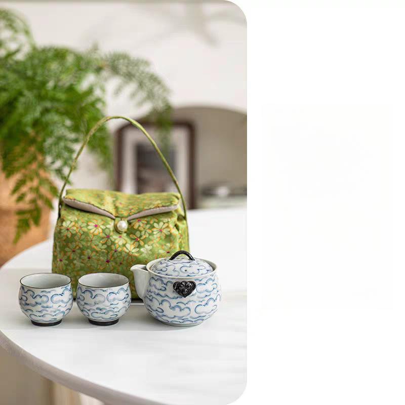 Старая глина Трава и пепел Портативный ручной горшок Один горшок Две чашки Изысканный сувенир