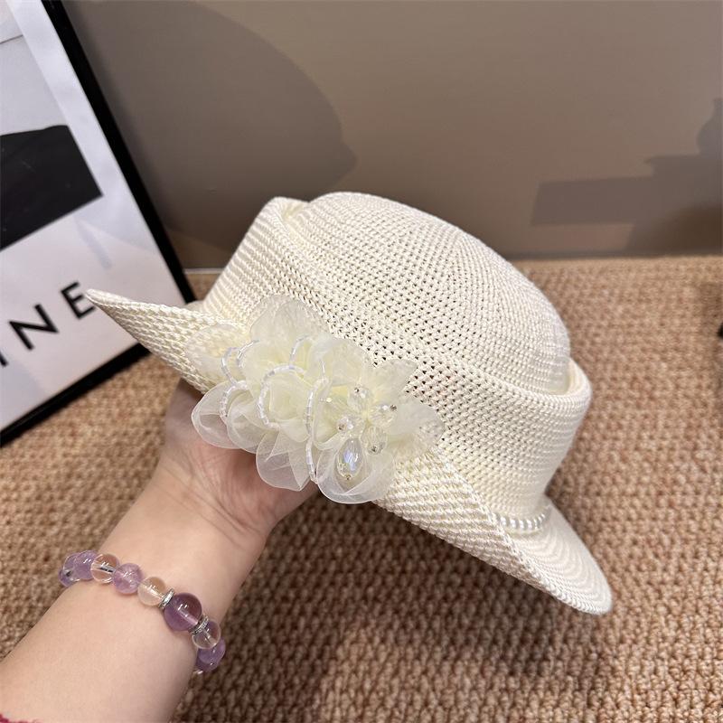 Floral Flat Top Straw Hat for Women French Hollowed Out Sun Hat Spring Summer Beach Vacation Casual Outdoor Fashion Accessory
