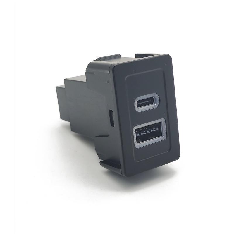 Compatible QC3.0 Car Charger & Type-C USB Audio Data Interface for Suzuki Tianyu SX4 Swift