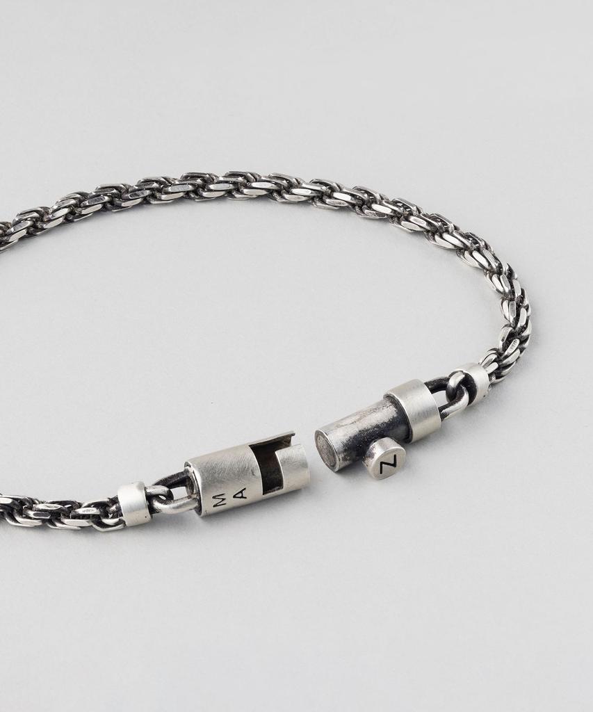 Maz Silver Antique Magnet Twist Chain Bracelet