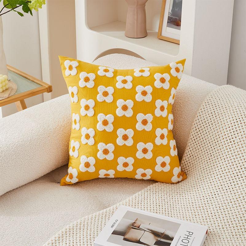 Vintage Style Floral Printed Peach Skin 2D Graphic Soft Square Throw Pillow Covers For Office Chair Decoration Gift Pillow Cover