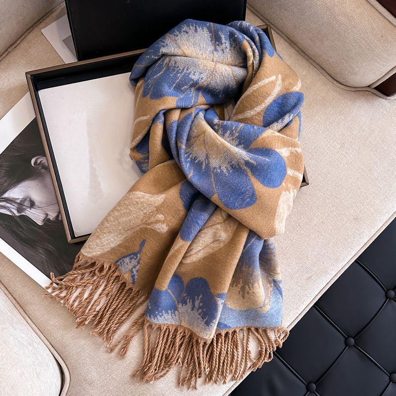 Elegant Women's Double-Sided Cashmere-Feel Scarf Shawl for Autumn & Winter - Thick, Warm, Dual-Use Neck Protection.