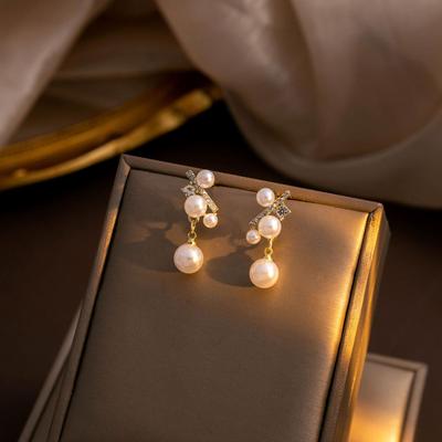 Simple Size Pearl Stud Earrings, French Temperament Gentle One-Word Diamond Earrings, High-End Earrings