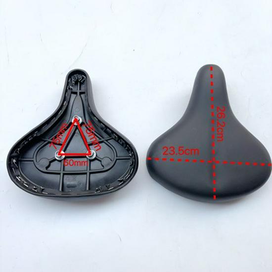 

Magnetic Control Triangular Seat Cushion 75x75x60 for Dynamic Indoor Fitness Bikes 27x24x15 cm