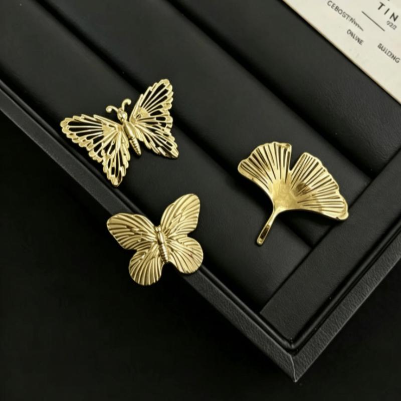 Gold Plated Insect Animal Badge Vintage Suit Lapel Pin for Women Men Brooch Gift for Celebration