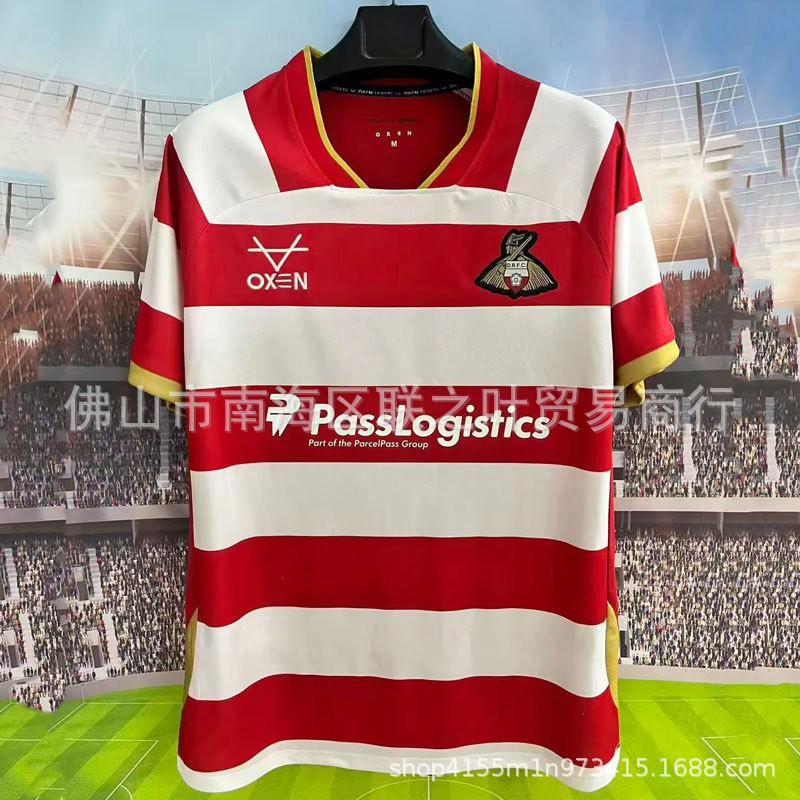 Doncaster Rovers 26-27 mājas/izbraukuma īsām piedurknēm