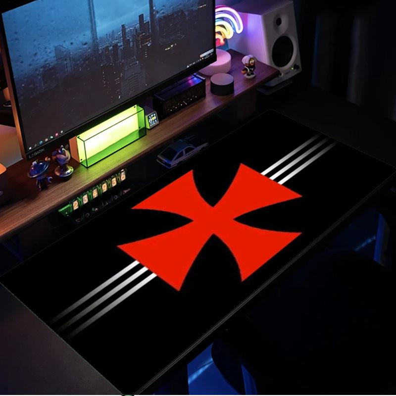 Red Cross CR Flamengo mouse pad, rubber base, esports desk mat, mouse pad for gamers and office use, gaming desk , easy to clean mat