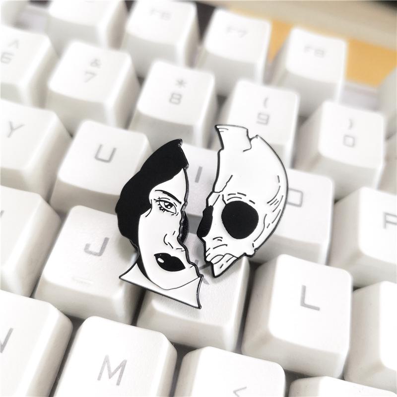 Skull Series Black Lips Brooch: Mouth Hook, Big Knife, Rose, Patchwork Designs