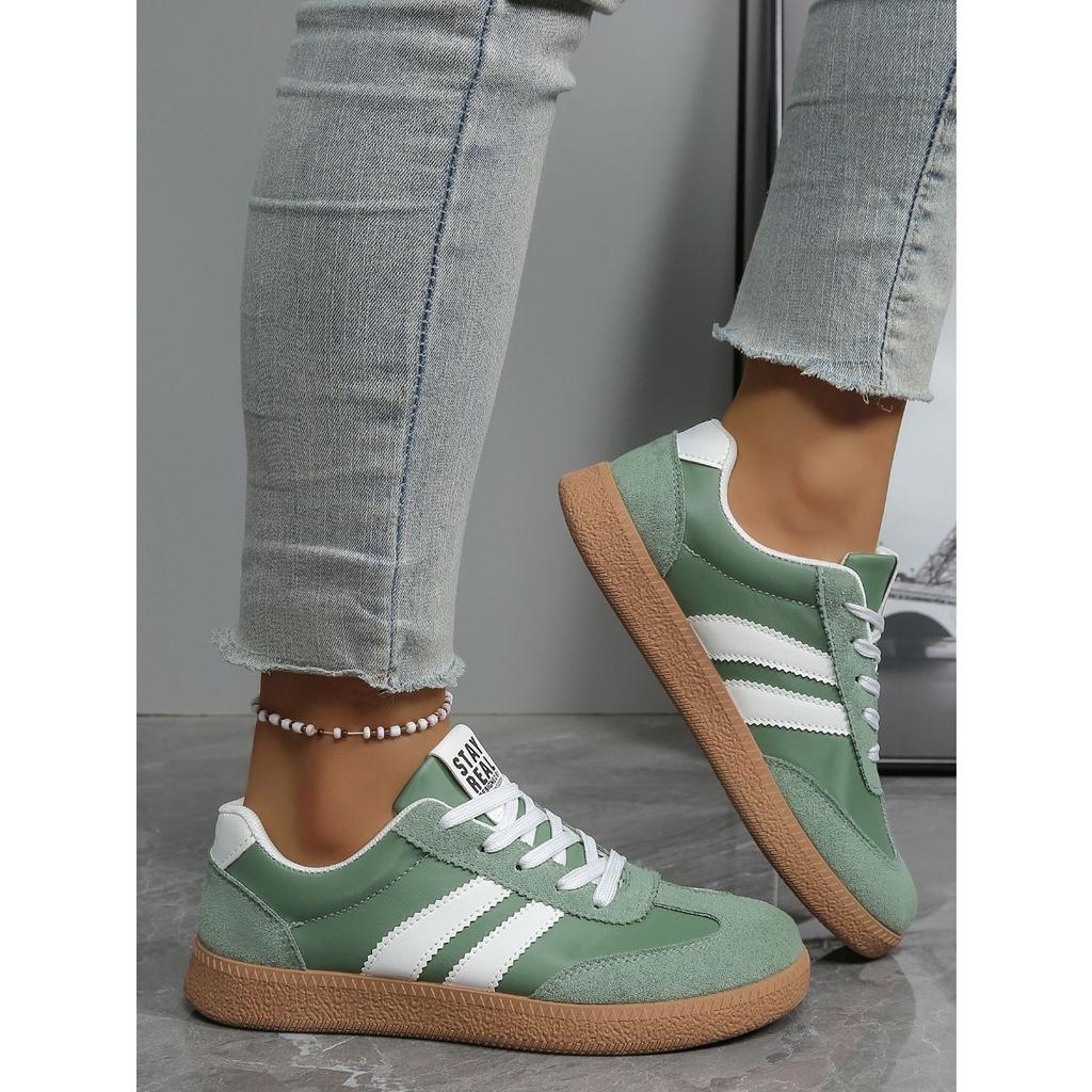 Flat Bottomed German Training Shoes for Women, Plus Size Sports Board Shoes for Spring and Autumn, Fashionable and Casual White Shoes for Women