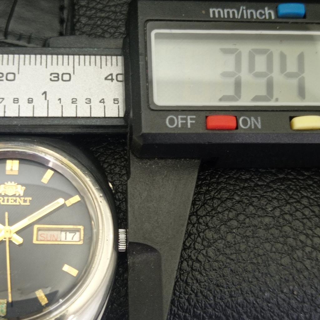 AUTOMATIC VINTAGE ORIENT CRYSTAL 46941 JAPAN MENS ORIGINAL DIAL WATCH a703456-1 R213c-a703456