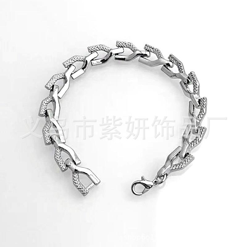 European and American hip-hop men's Cuban chain simple personality not fading diagonal snake bone chain high-quality alloy bracelet