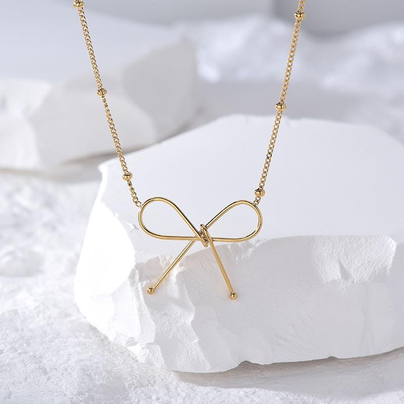 

Новий італійський журнал 2025 року, простий ланцюжок для ключиць з сіткою та титановою сталлю, покритий золотим браслетом 18K, жіноче намисто з бантом