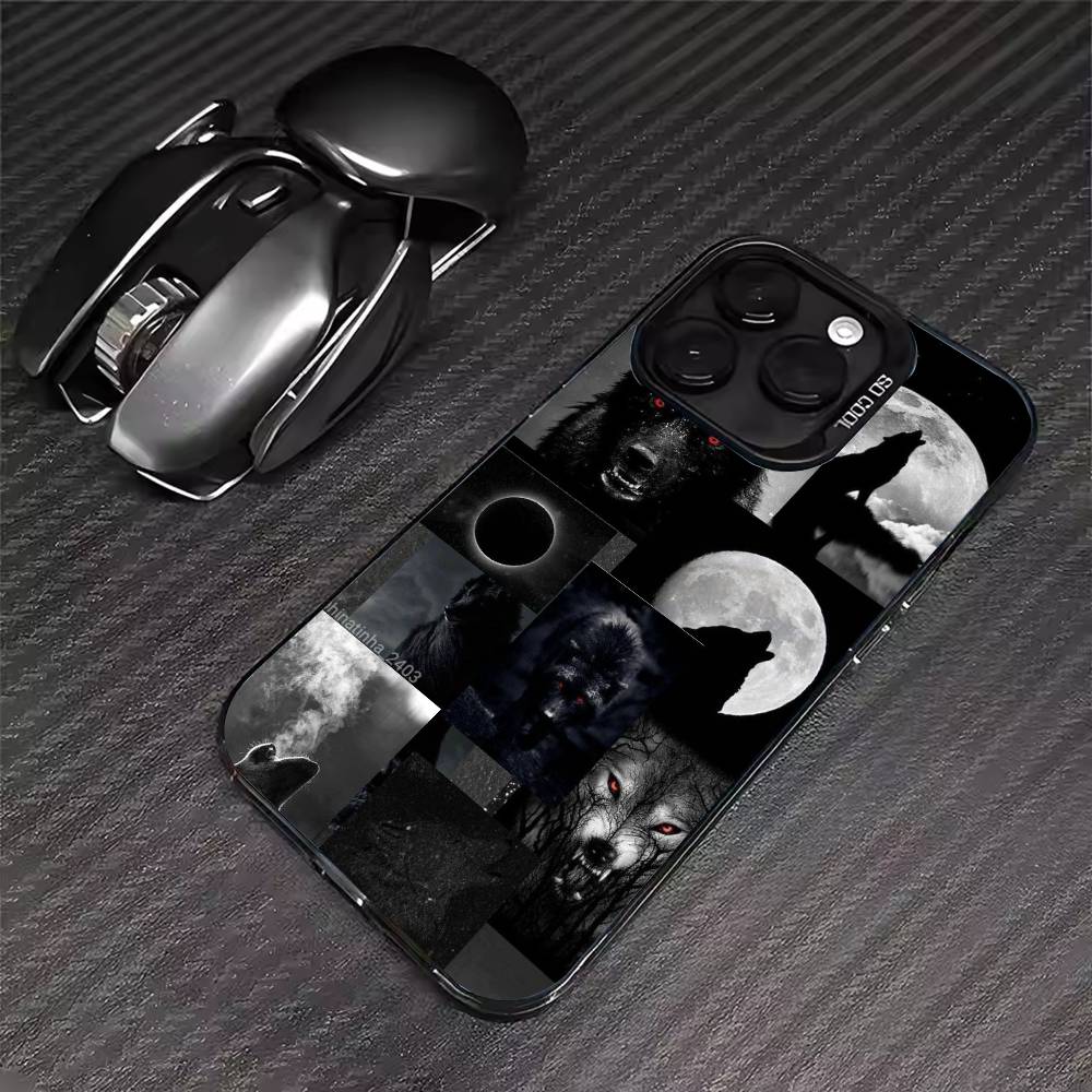 

The Wolf Phone Case For iPhone 17 16 15 14 13 12 11 Pro Max XS Max 7 8 Plus Shockproof Silicone Matte Cover iPhone16PROMAX