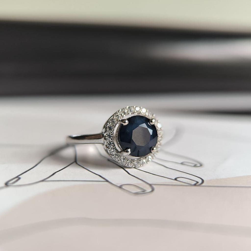 Silver Ring with Natural Sapphire 2.895ct, Cubic Zirconias, Item Weight 2.97 G (2180913)