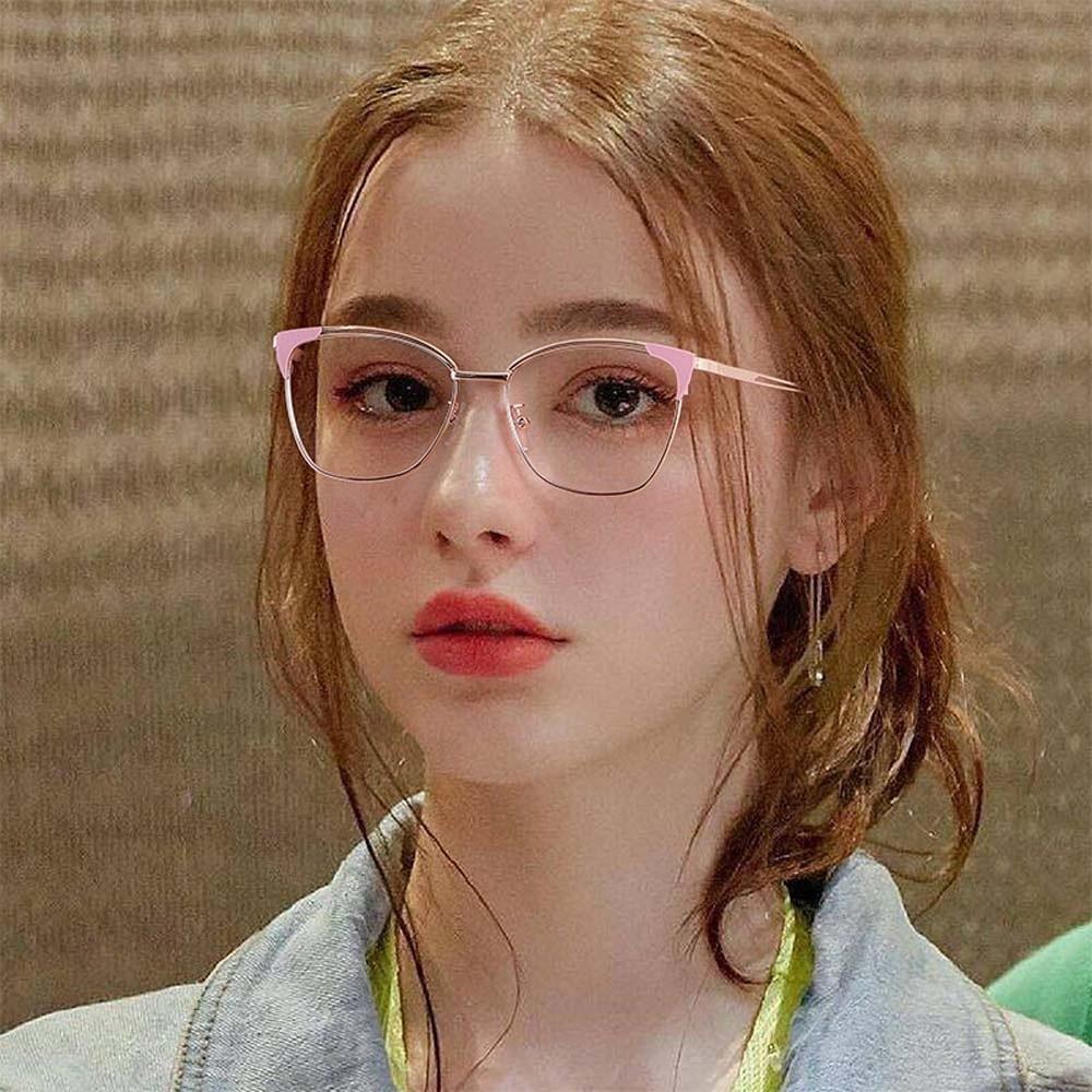 Zinc Zinc Alloy Anti Blue-lay Eyewear Lightweight Women Plain Glasses Trendy Cat Eye Glasses  Business