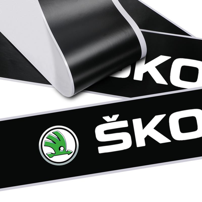 Samolepky na přední sklo auta Přední a zadní ozdobný emblém Pro Škoda Octavia Superb Rapid Kodiaq Karoq Fabia Kamiq Roomster Citigo