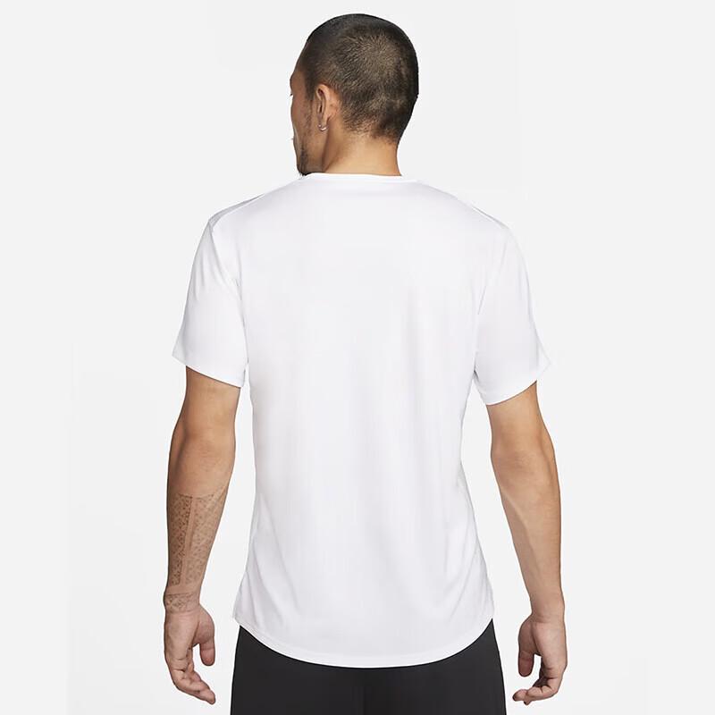 Nike Men's DV9316-100 Crew Neck Short Sleeve T-Shirt