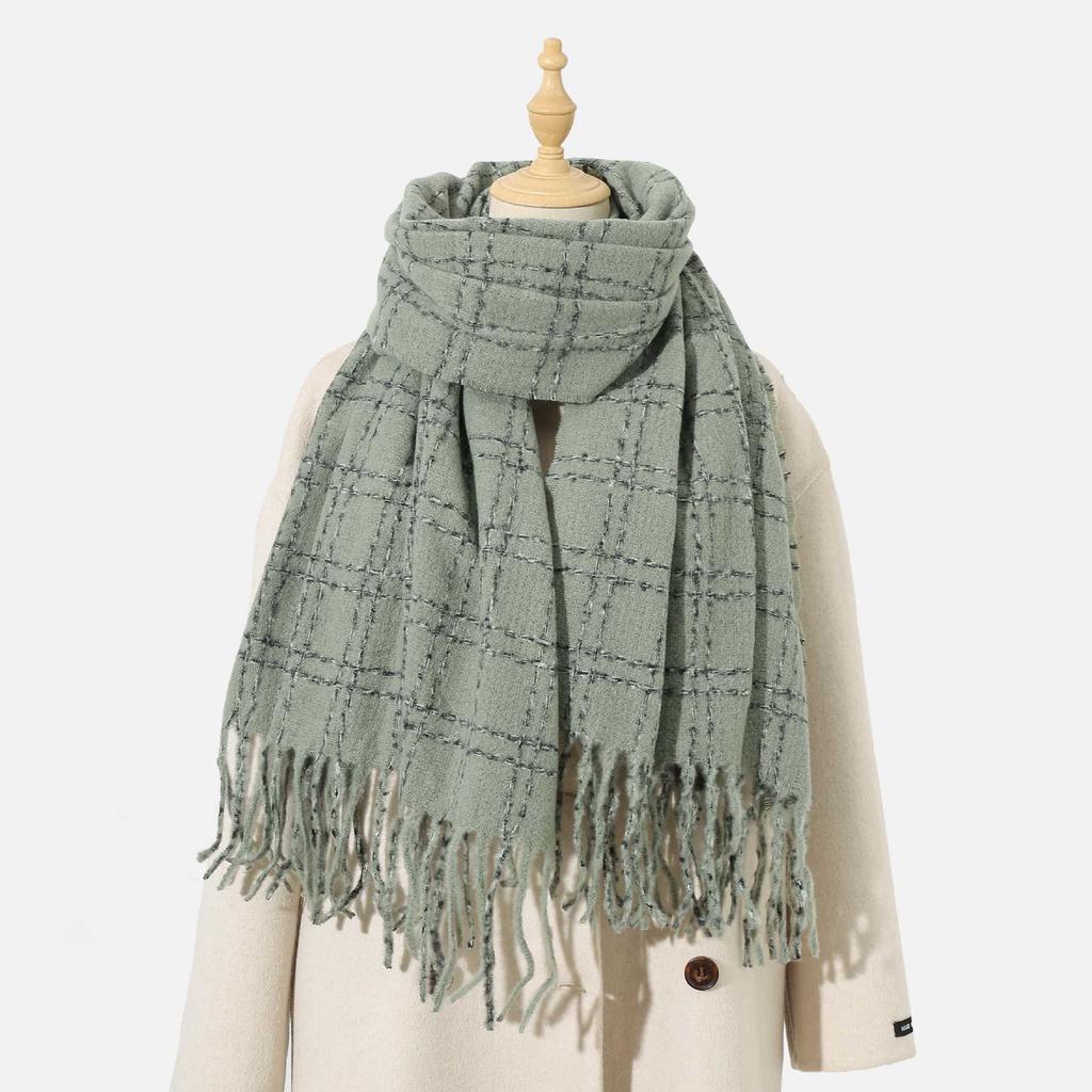 Cashmere scarf flat replacement! Advanced sense of color scheme plaid scarf warm and thickened winter versatile atmosphere scarf