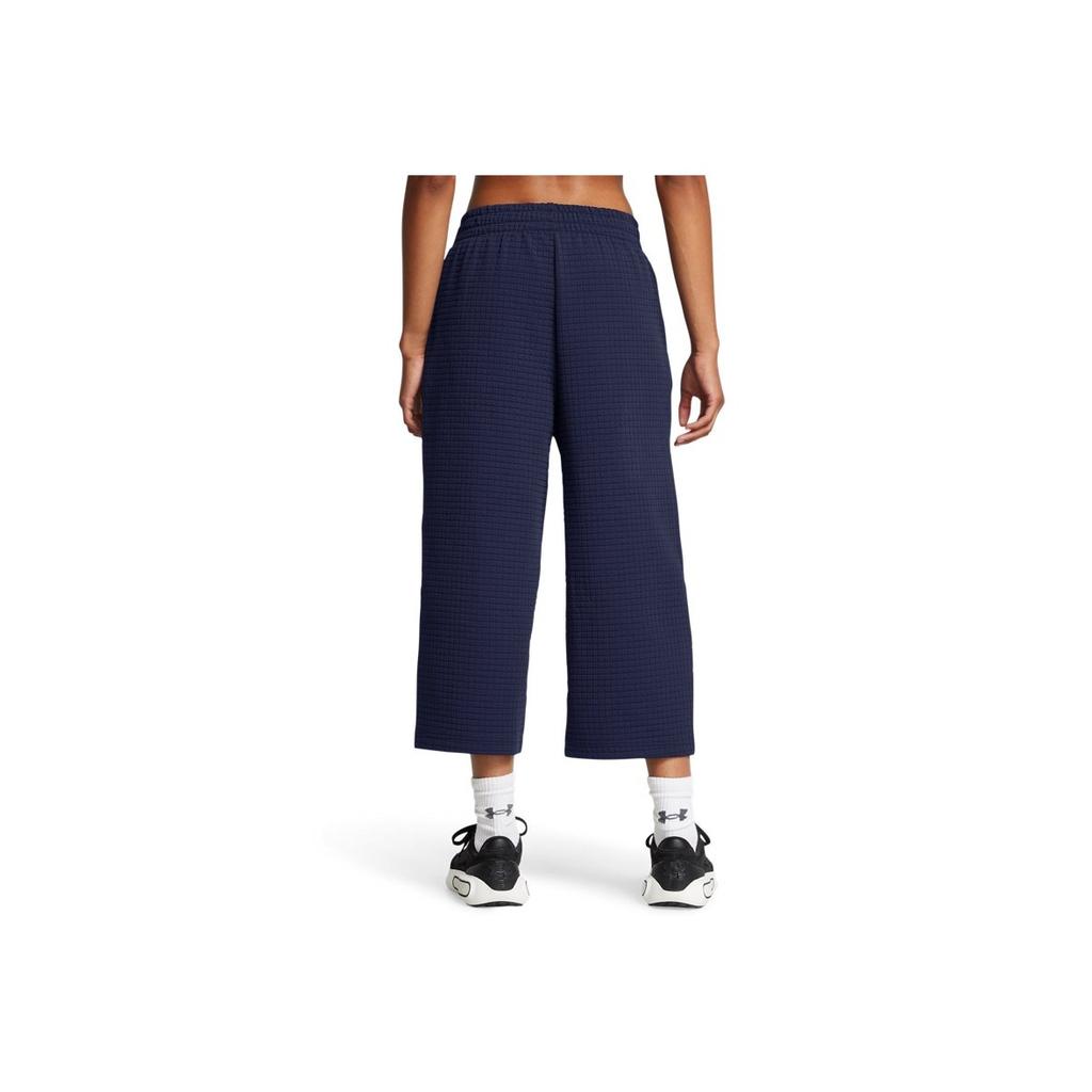 Under Armour Unstoppable Womens Training Series Relaxed Mid-Rise Breathable Cropped Shorts Women Shorts Navy-Blue 1386492-410