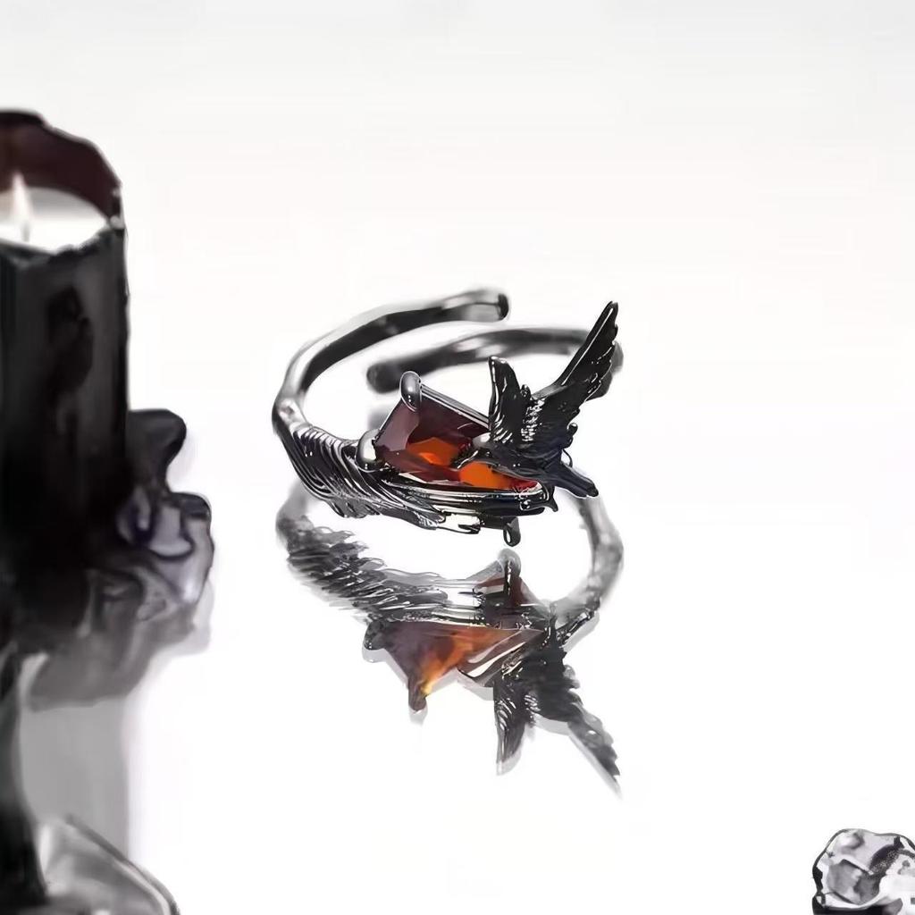 New Dark Style Punk Style Versatile Crow Ring Fashionable Opening Adjustable Index Finger Ring Red Zircon Heart Thorn Crow Rings