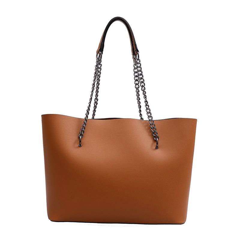 New large-capacity retro tote bag, high-end simple chain, portable shoulder bag.
