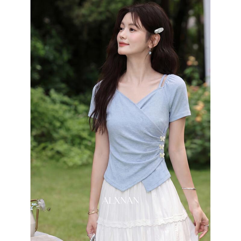 Women s Blue V-Neck Slim Fit Short Sleeve T-Shirt S